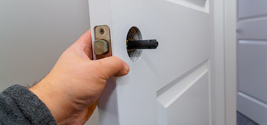 Nighttime Locksmith For Lock Repair in Banning, CA